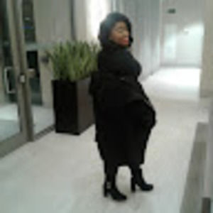 Meet your Posher, Ebony